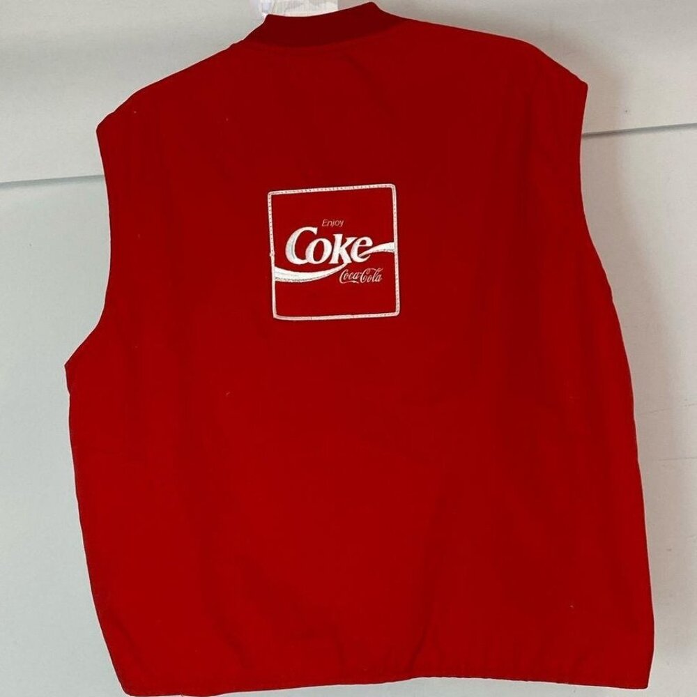 Coca Cola Vest Size XL but runs a little small - Picture 2 of 3